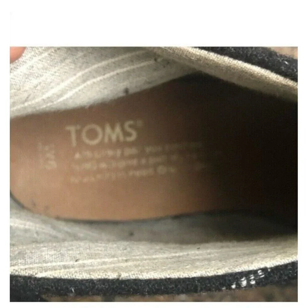 TOMS Leila Black Suede Ankle Boot Women's Shoes Size 6 Pull On Booties Zipper - Picture 5 of 8